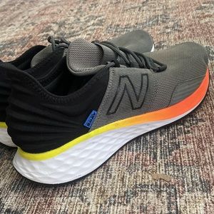 Men’s 10.5 New Balance Roav FreshFoam sneakers